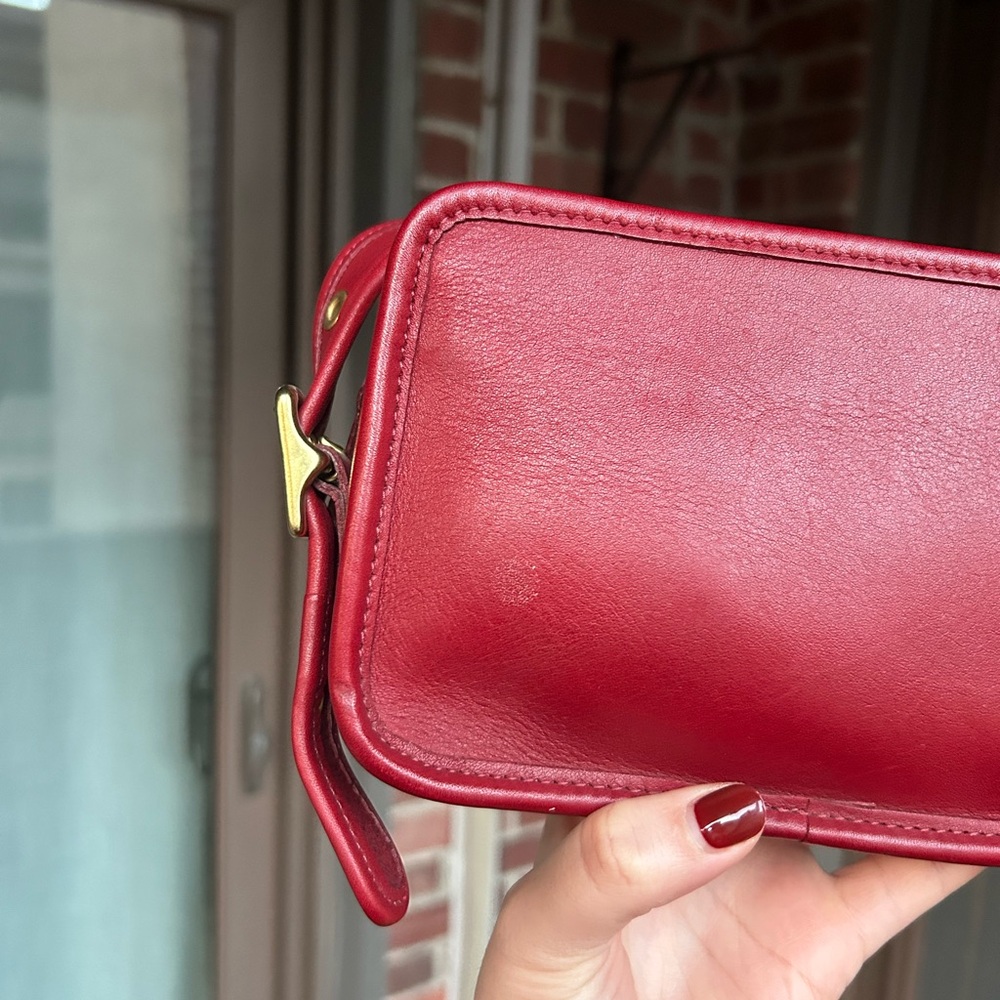 Vintage coach 9167 over counter camera bag crossbody red leather retro y2 legacy - Picture 9 of 14